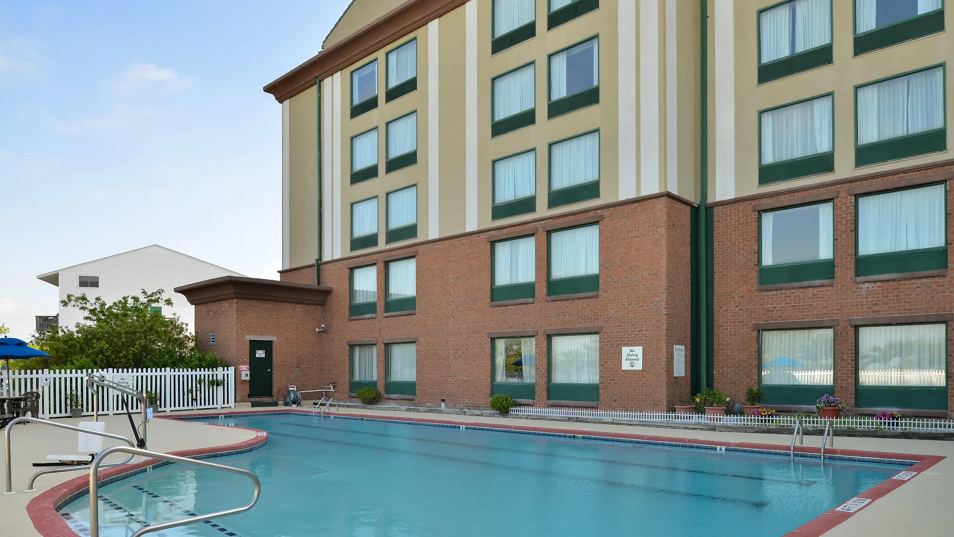 Holiday Inn Express & Suites - Ocean City By Ihg