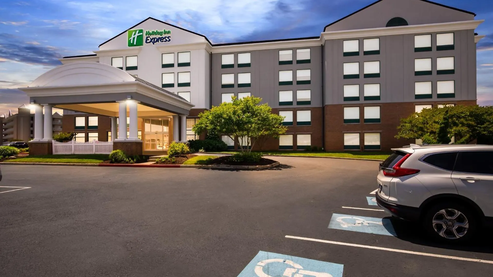 Resort Holiday Inn Express & Suites - Ocean City By Ihg