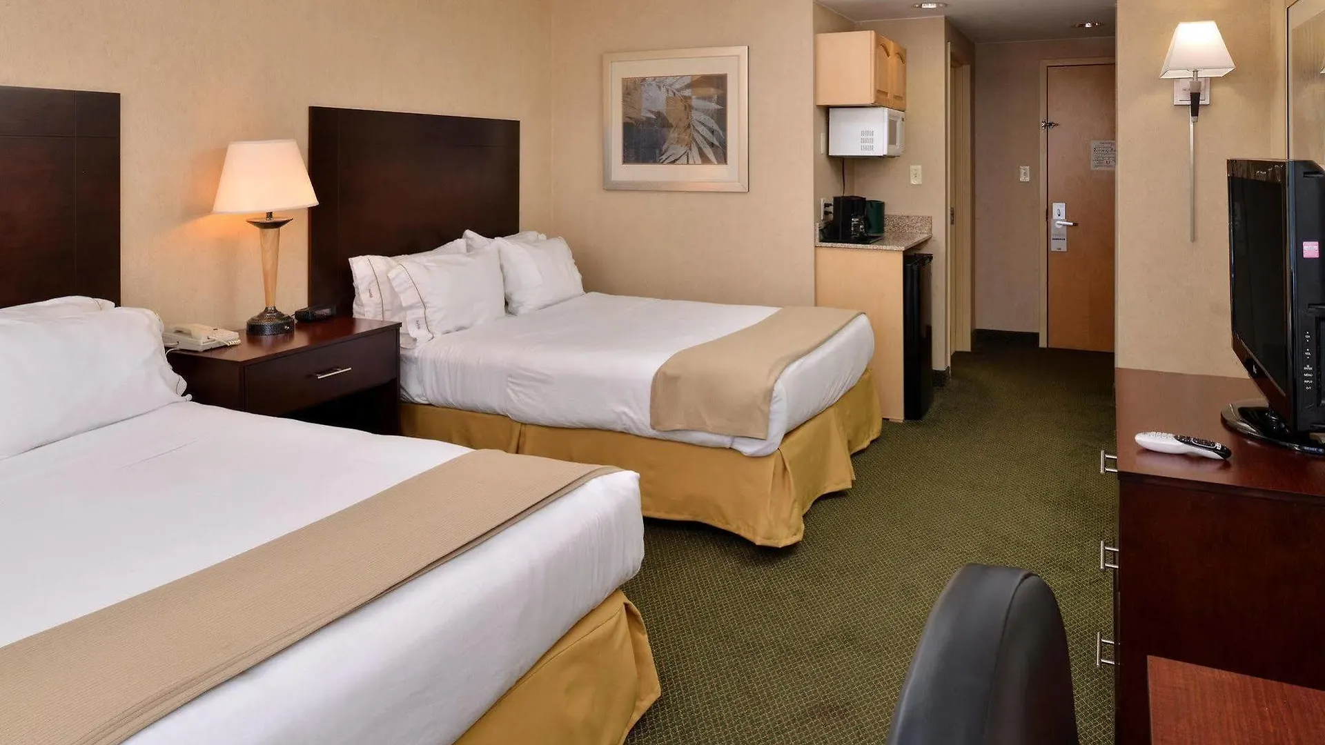 Holiday Inn Express & Suites - Ocean City By Ihg 3*,